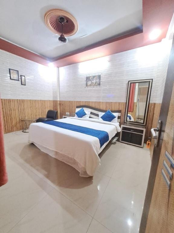 Goroomgo Mangalam Inn Lucknow Hotel in Lucknow