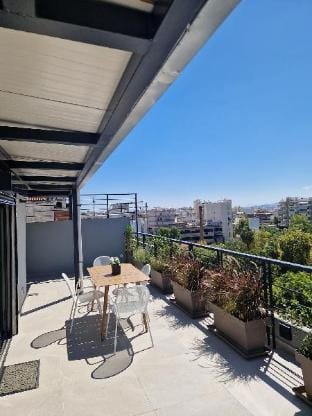 Ath Urban Loft Apartment in Athens