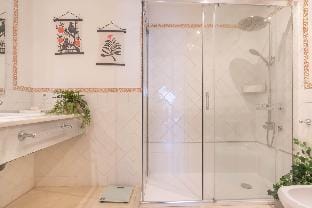 Marbella Este Next Marriott and Nikki B Apartment in Marbella