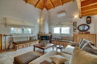 Villa John Dimeon With Private Pool Villa in Peloponnese, Western Greece and the Ionian