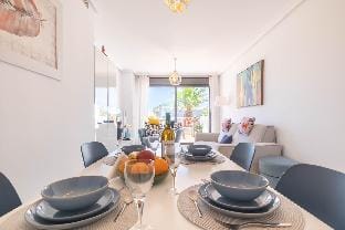 Sunset  Boutique Resina Golf Apartment in Costa del Sol