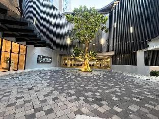 Sweet Home Sky Trees Bukit Indah AEON -  Netflix Apartment in Johor Bahru
