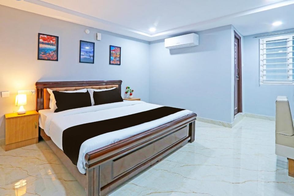 Super Townhouse QUALIA ELITE S R NAGAR Hotel in Hyderabad