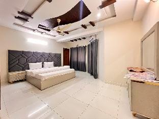3 Bedrooms Apartment E11/2 Islamabad Family Place Apartment in Islamabad