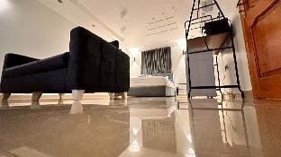 Luxury suite near the Prophet's Mosque 305 Apartment in Medina