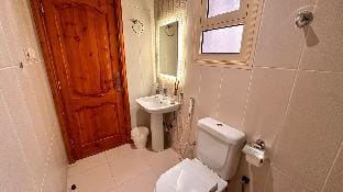 Luxury suite near the Prophet's Mosque 310 Apartment in Medina