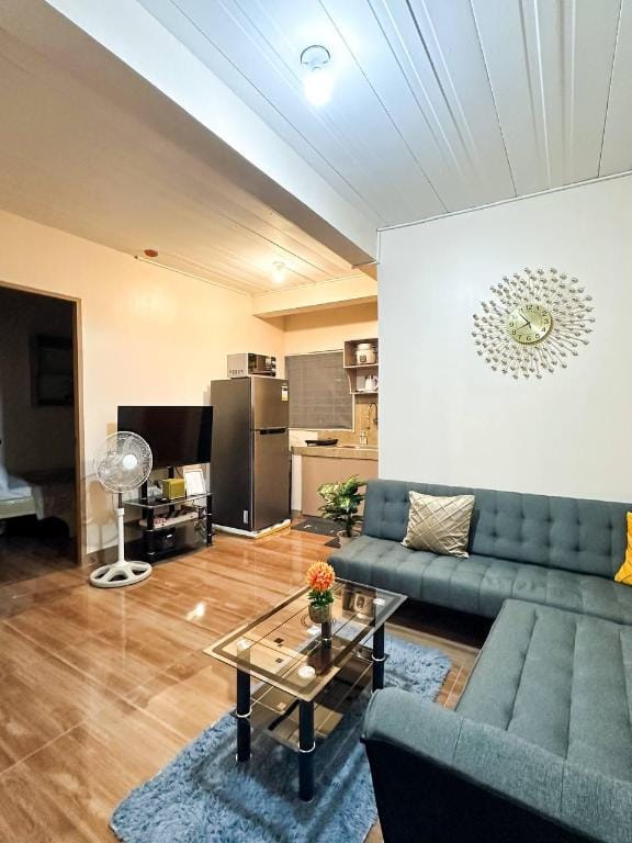 Staycation in Alabang Apartment in Muntinlupa
