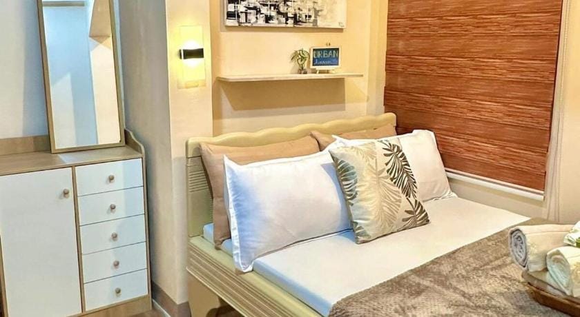 Staycation in Alabang Apartment in Muntinlupa