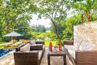 Elegant Retreat 3 bedroom Ocean Villas Villa in Hoa Hai