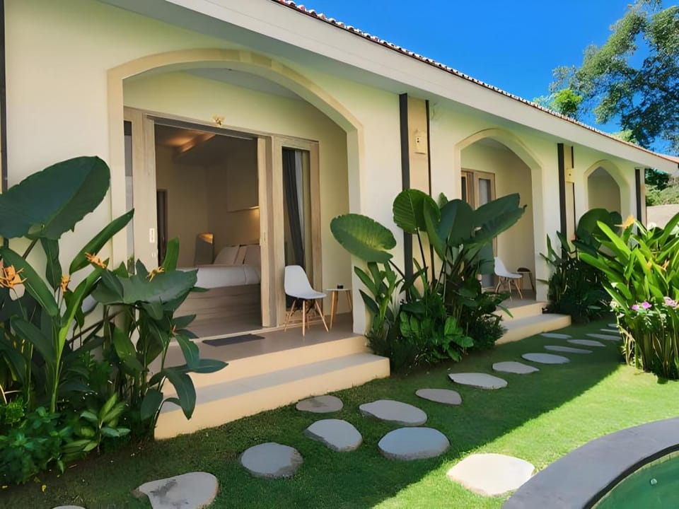D'Leafy Seminyak Hotel in North Kuta