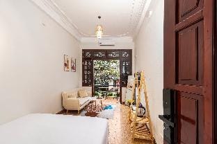 Old Quarter*BigBalcony*Netflix*FreeWasher/Dryer*02 Apartment in Hanoi