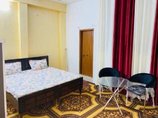 Stays by The Destination | CoupleFriendly Apartment in Himachal Pradesh