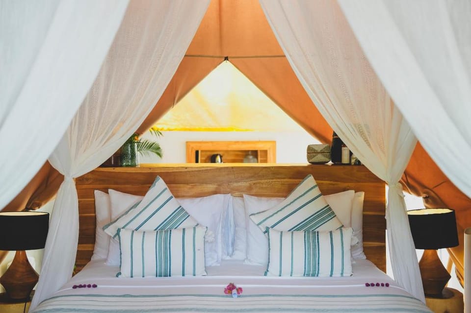 Dejama Glamping Resort Lombok Hotel in Pujut