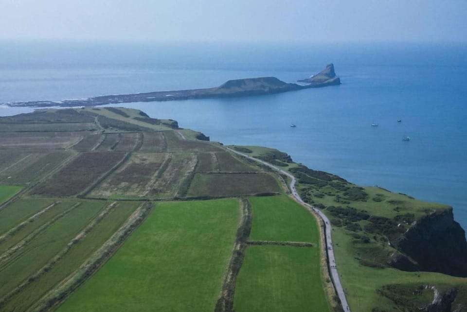 Channel View – 3 Bedroom House - Rhossili Bay Vacation rental in Rhossili