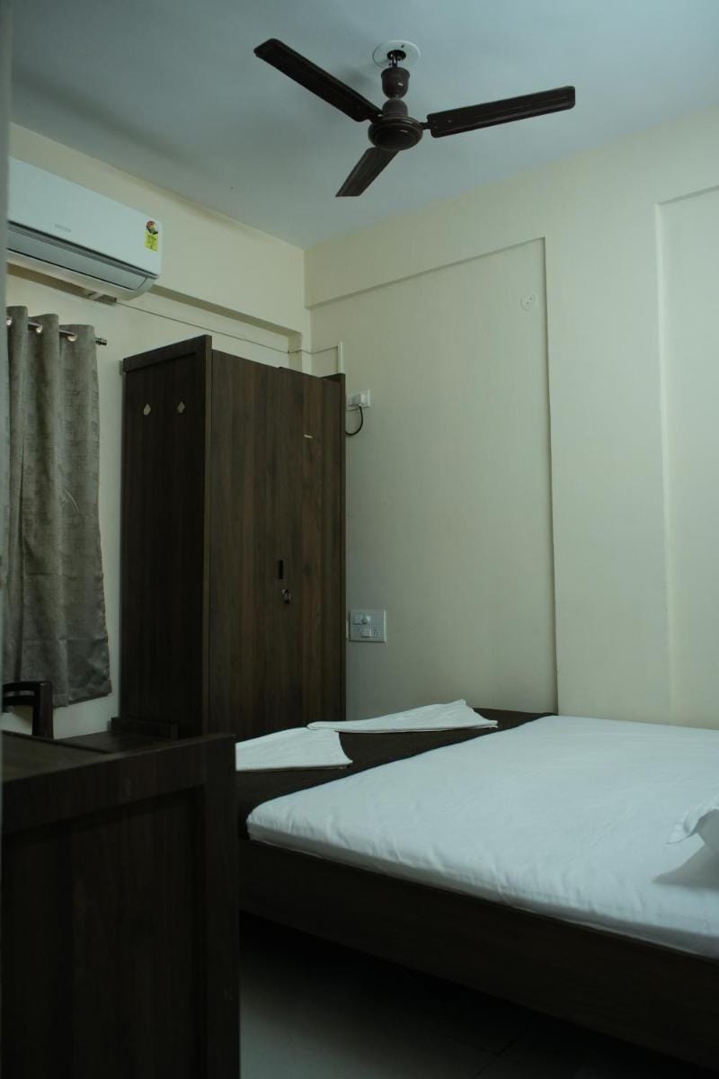 AAKRUTHIINN Apartment in Visakhapatnam