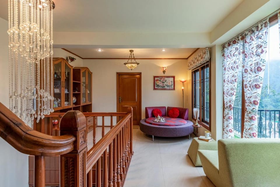 ELIVAAS 3 BHK with Entertainment lounge - The Meadow Villa in Uttarakhand