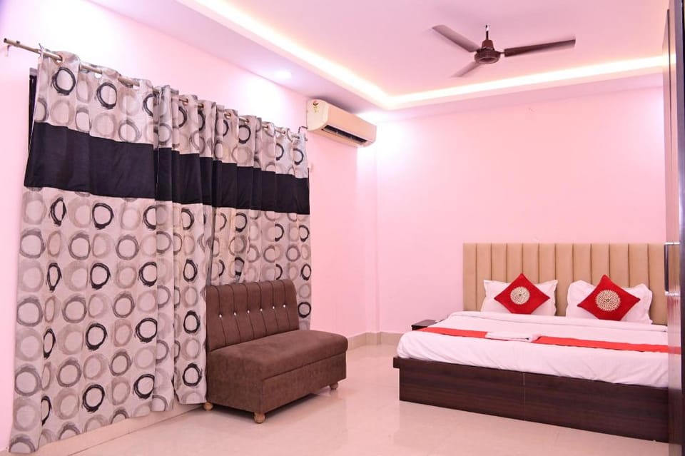 Bajrang Guest House Hotel in Lucknow
