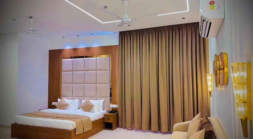 Hotel Starlight Hotel in Punjab