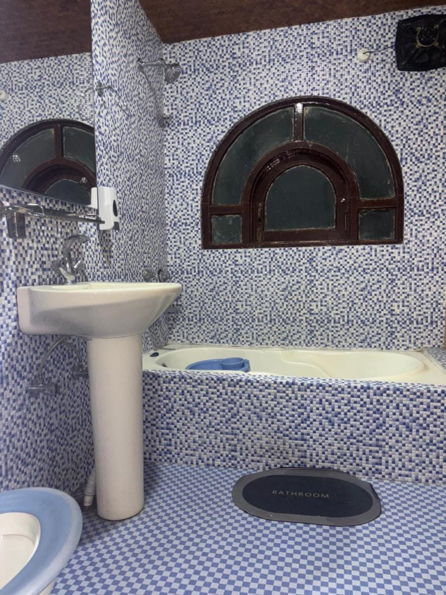 Hotel Grand Nishat Hotel in India