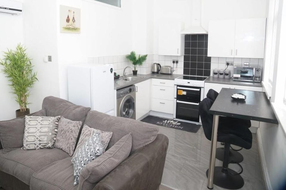 Pine Suite Apartment in Manchester