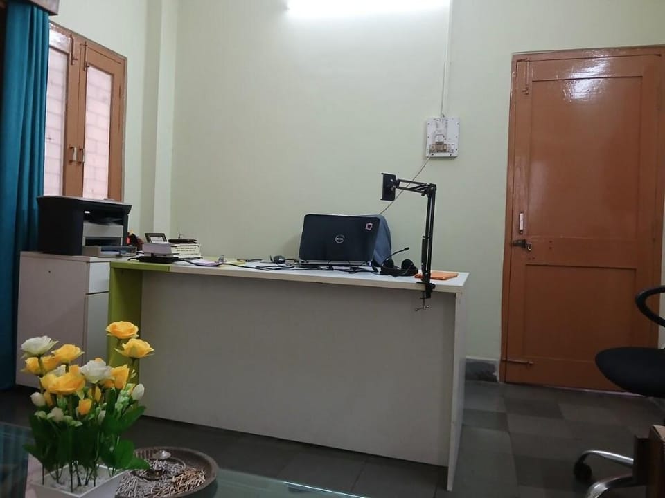 Artistic Homestay: Apartment, MP Nagar, Bhopal Apartment in India