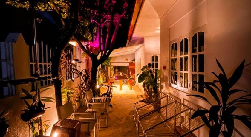 Bahaaru Villa Surf and Stay Bed and Breakfast in Maldives