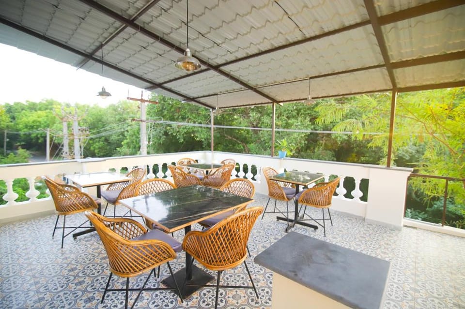 Sk Grand Villa, Heritage Inn Bed and Breakfast in Puducherry, India