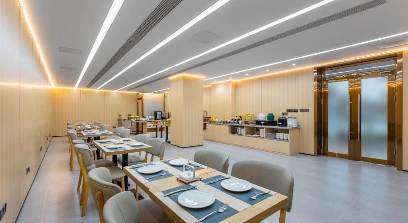 Yibo Hotel - Pazhou  Convention and Exhibition Center Hotel in Guangzhou
