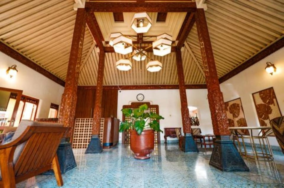 Maharani Guest House Bed and Breakfast in Yogyakarta