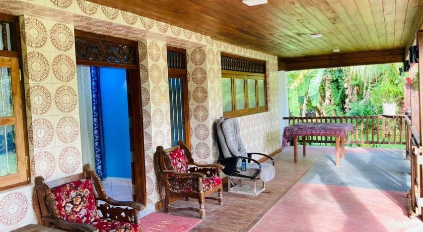Mangroves homestay Hotel in Southern Province