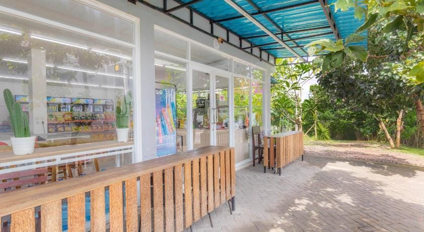 Double A View Hotel in North Kuta