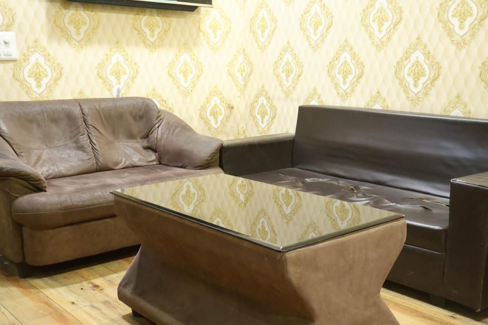 TRPOTELS DESTINY 74 Hotel in India