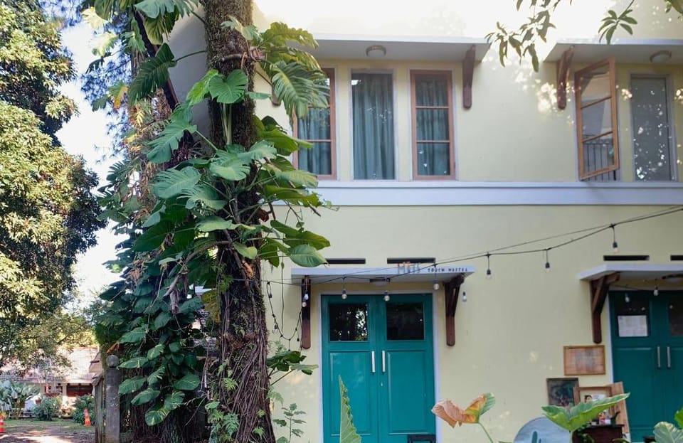 MiTS Youth Hostel Hostel in Bandung