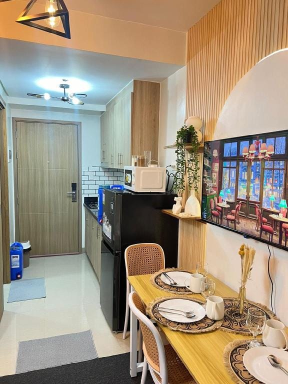 Condo near Mall of Asia,PICC & Naia Airport Apartment in Pasay