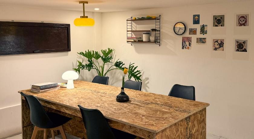 THERoom - Nguyễn Công Trứ Apartment in Ho Chi Minh City