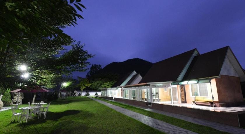 Pocheon Park Hotel Bed and Breakfast in South Korea