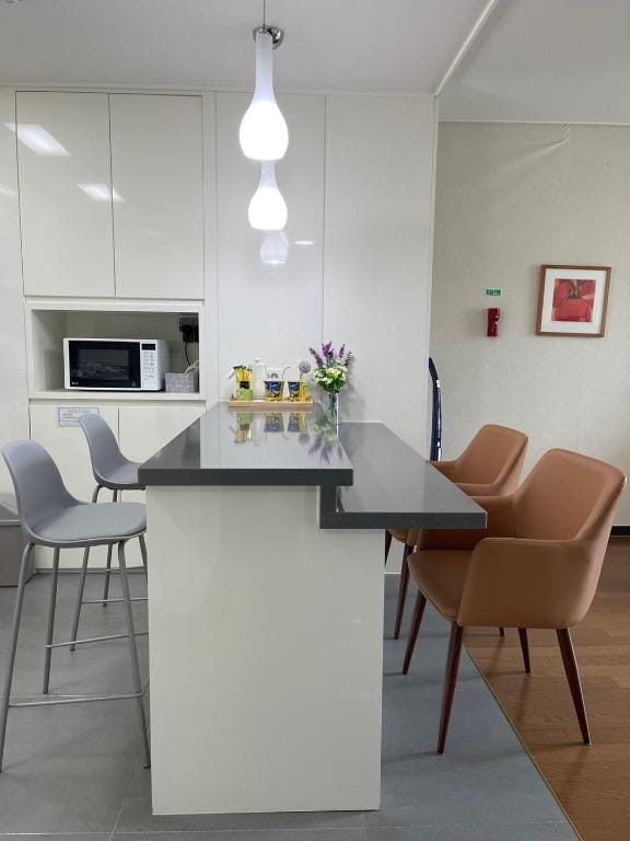 A2/70 Haeundae Beach 1-minute distance/Netflix/Clean accommodation/ Apartment in Busan