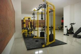 Artistic Living Bale Hinggil Studio Apartment in Surabaya