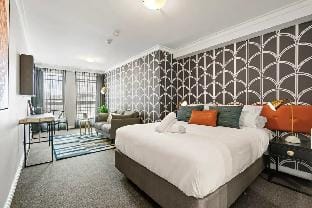 KozyGuru | Haymarket | Modern City Studio Apartment in Surry Hills