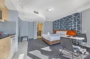KozyGuru | Sydney CBD | Best Location Studio Apartment in Surry Hills