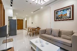 2br in landmark plus , Vinhomes Central park. Apartment in Ho Chi Minh City