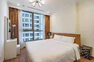 2br in landmark plus , Vinhomes Central park. Apartment in Ho Chi Minh City