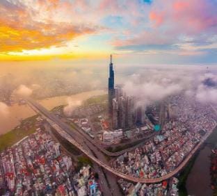 3br Apt next to Landmark81 nice view Apartment in Ho Chi Minh City