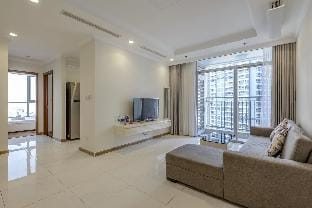 3br Apt next to Landmark81 nice view Apartment in Ho Chi Minh City