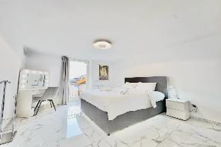 Yellow view apartment Apartment in Ascona