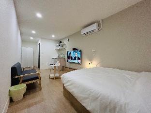XC223劍潭捷運站/士林捷運站/士林夜市/兒童新樂園/士林官邸/故宮博物館/陽明山/2套房2衛2樓 Apartment in Taipei City
