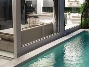 The Shine Prive’ Life Resort & Spa Huahin (MK1) Villa in Hua Hin District