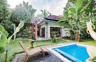 D’Coffe Junggle Ceking Rice Terrace by Galleros Villa in Tampaksiring