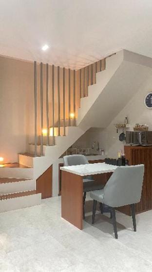 The Habitat 90 Vacation rental in Batu