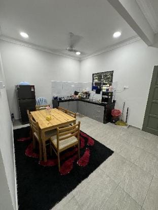 Amira Homestay @ Puchong Vacation rental in Subang Jaya